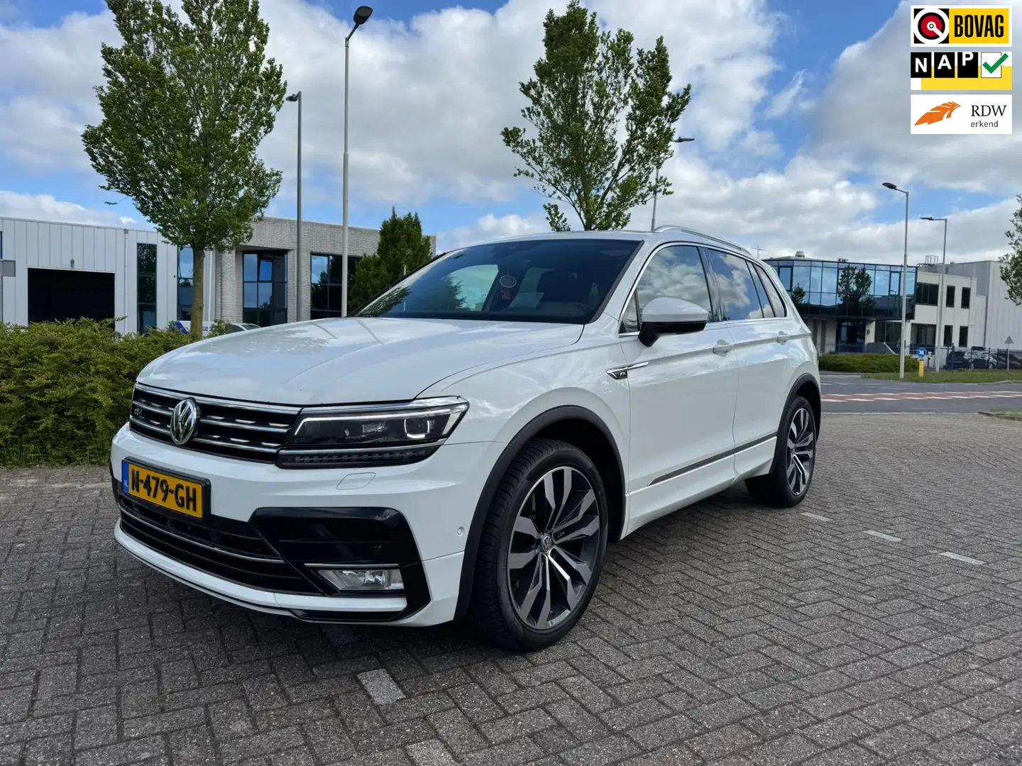 Volkswagen Tiguan 2.0 TDI 4Motion Highline panoramadak lederen bekle Weiß - 1