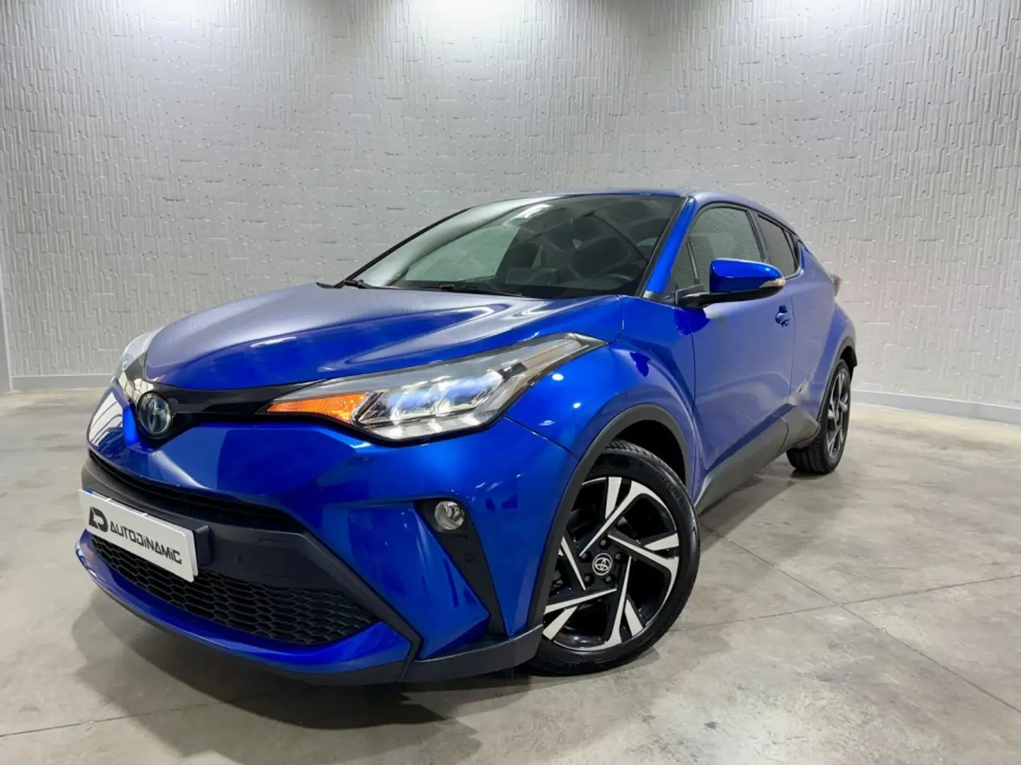 Toyota C-HR 180H Advance Azul - 1