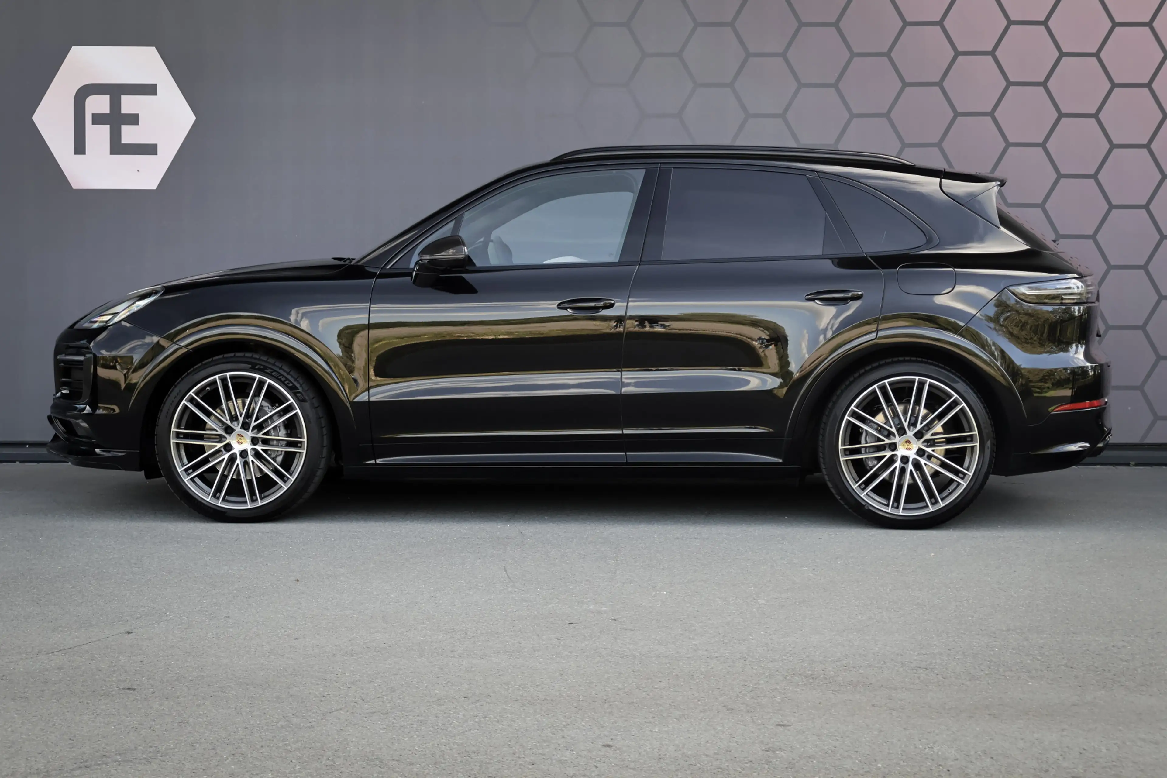 Porsche Cayenne 3.0 E-Hybrid Platinum Edition BTW AUTO | TECHART V — photo 6