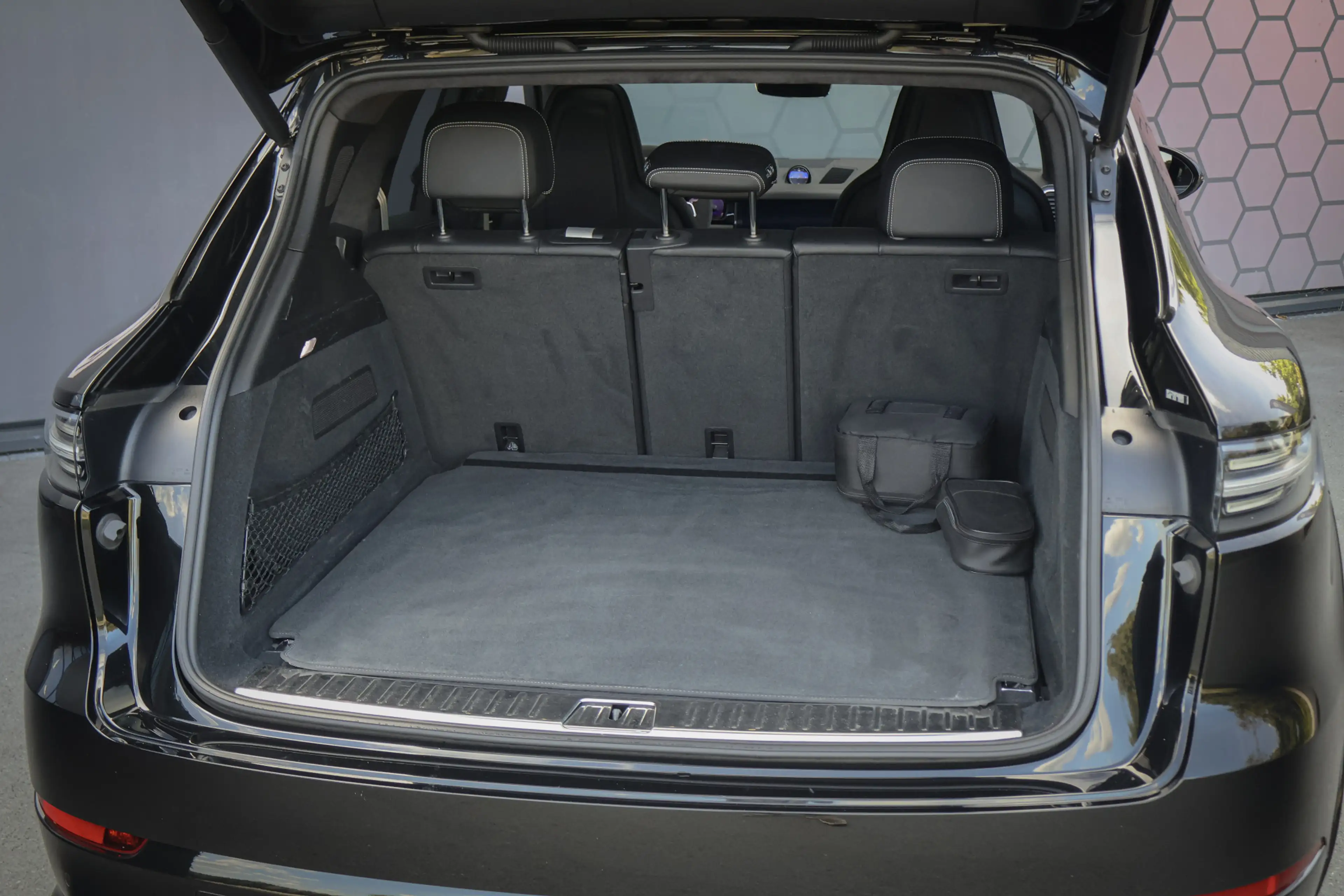 Porsche Cayenne 3.0 E-Hybrid Platinum Edition BTW AUTO | TECHART V — photo 7