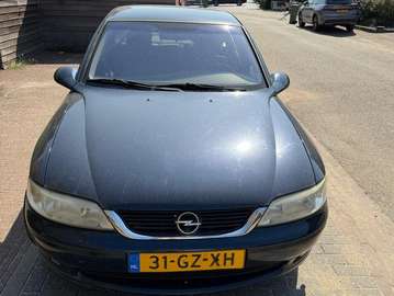 Vectra 1.6-16V Business Edition