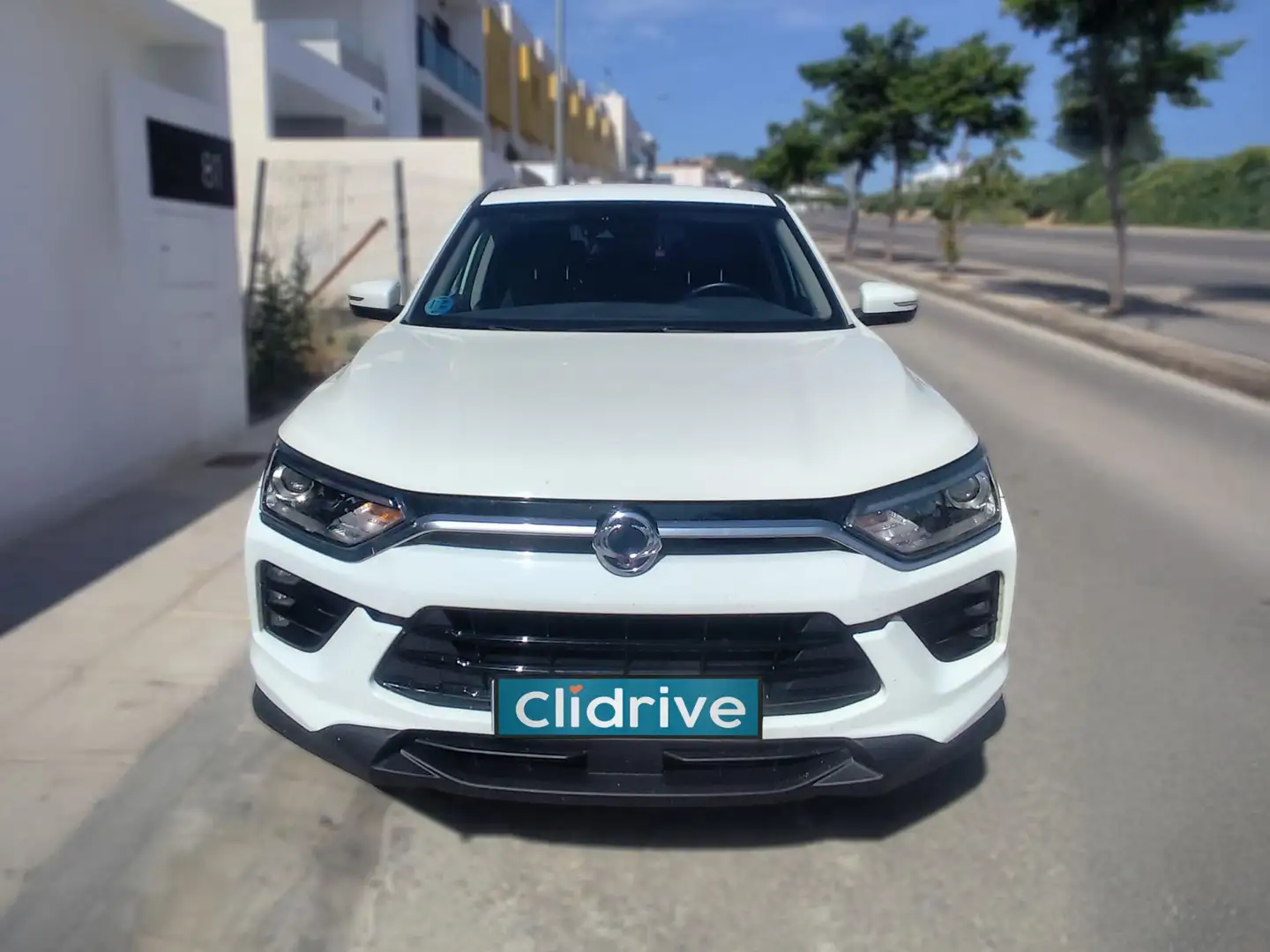 SsangYong Korando G15 Urban Plus 4x2 L.P. Blanc - 2