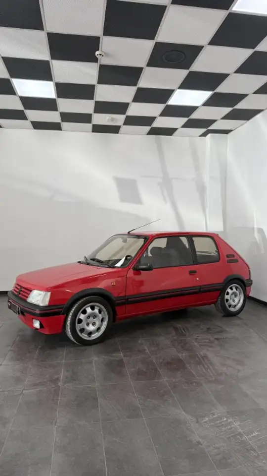 Peugeot 205 1.9 GTI, foto 2
