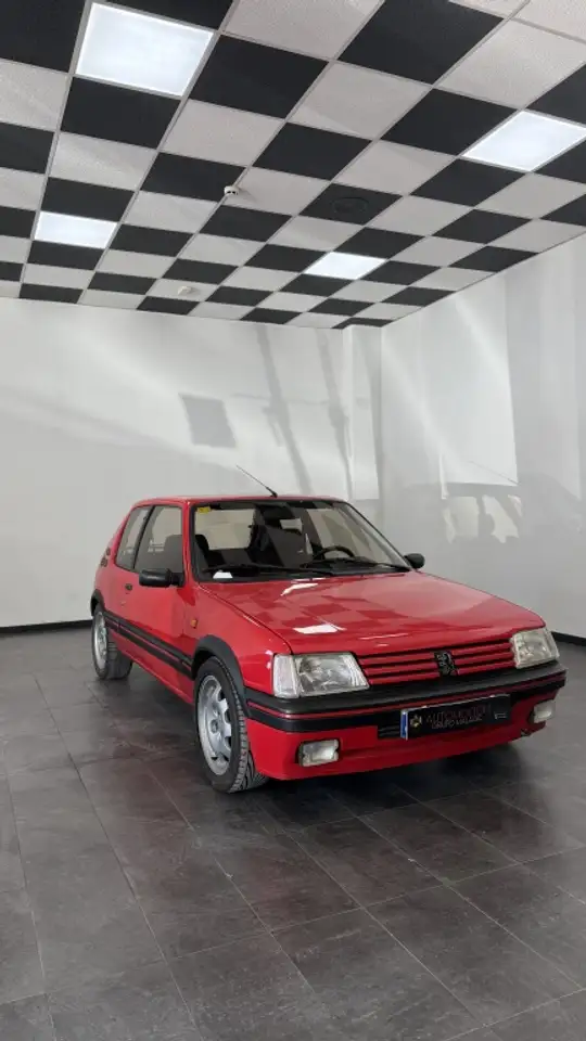 Peugeot 205 1.9 GTI, foto 3
