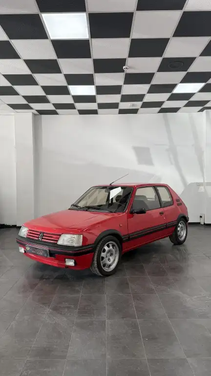 Peugeot 205 1992 из Европы — купить под ключ