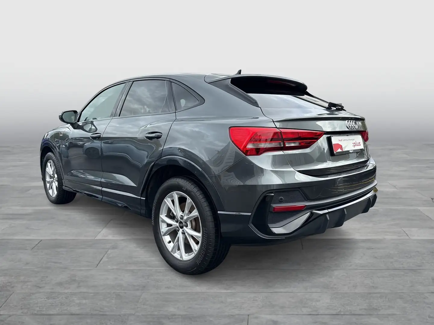 Audi Q3 Sportback 45 HYBRID S LINE BLACKPAK ACC LM18 Grau - 2