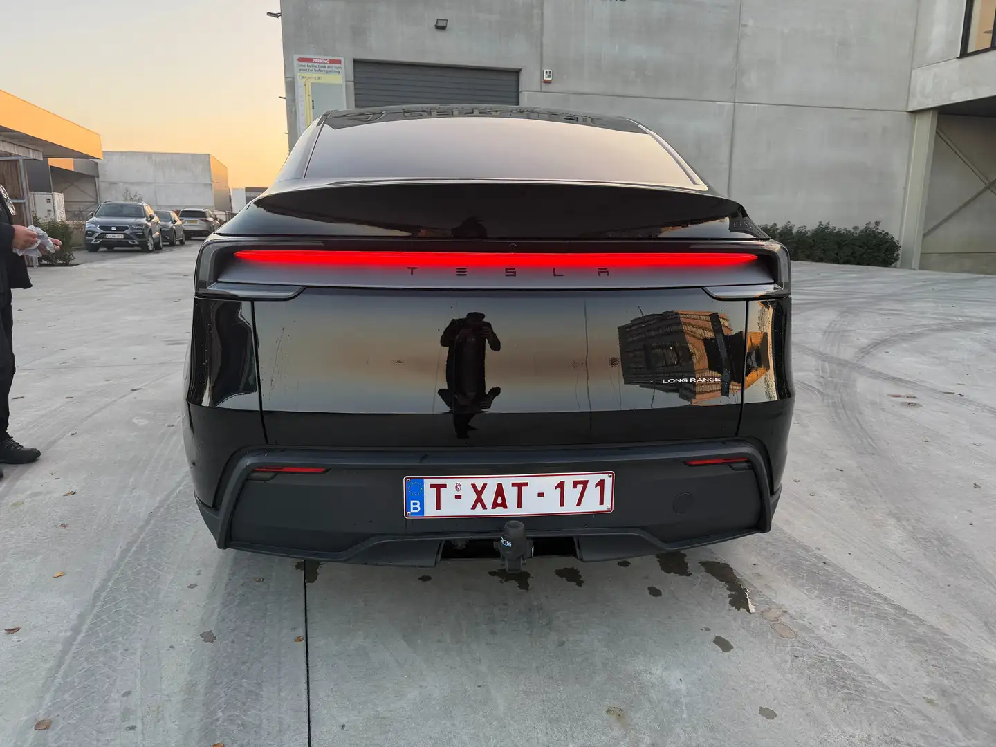 Tesla Model Y Model Y Long Range Dual Motor AWD Noir - 1