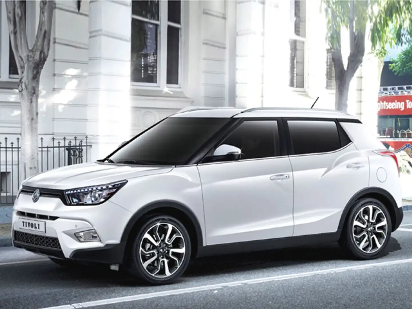 SsangYong Tivoli 1.6 2WD Bi-fuel GPL Dream Grau - 1