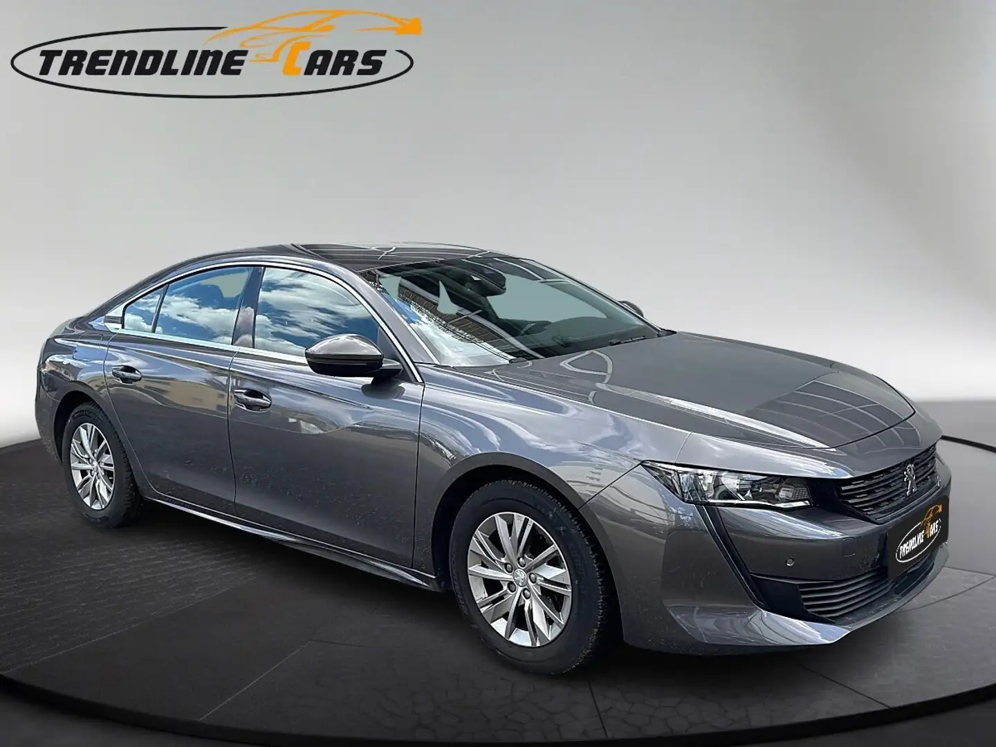 Peugeot 508 PureTech 130 EAT8 Aut. Grau - 2