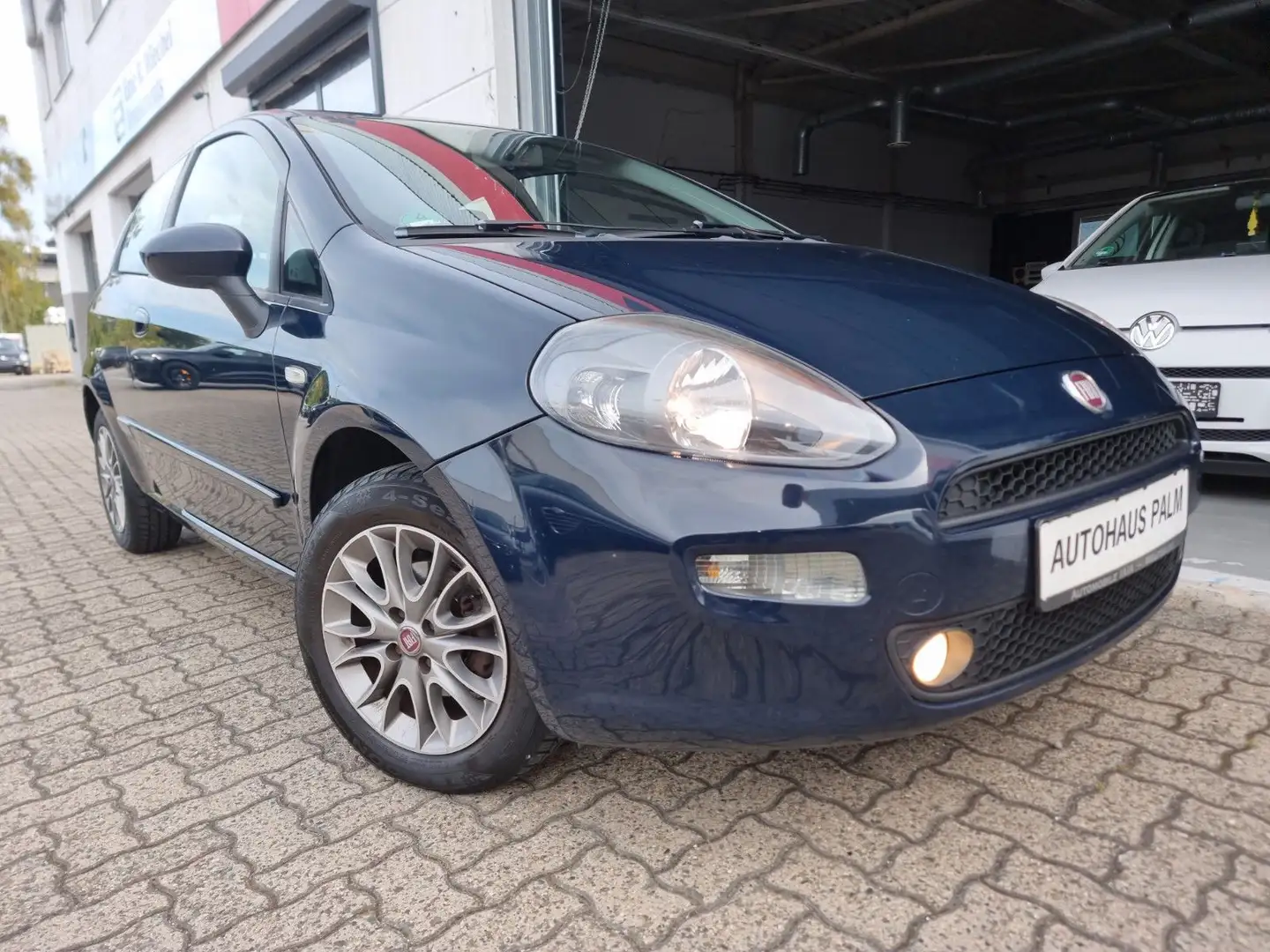 Fiat Punto 1.2  More/ Allwetterreifen/AHK/Klima/HU 27 - 1