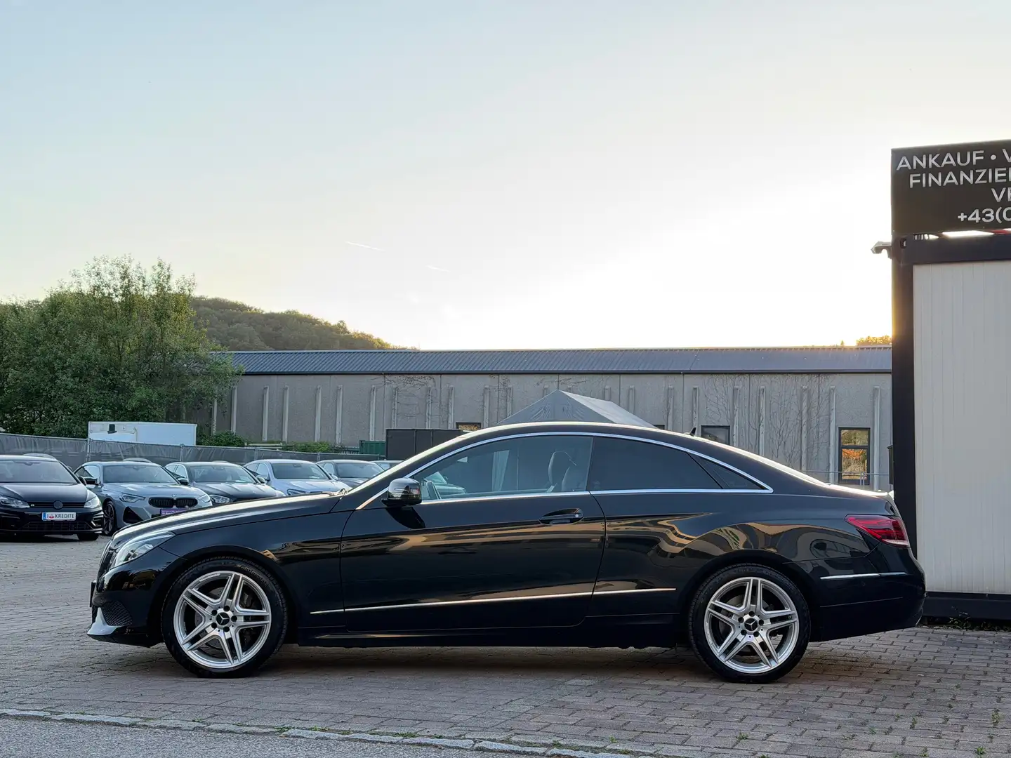 Mercedes-Benz E 220 d Coupe Aut. BlueTec Finanzierung möglich Schwarz - 2