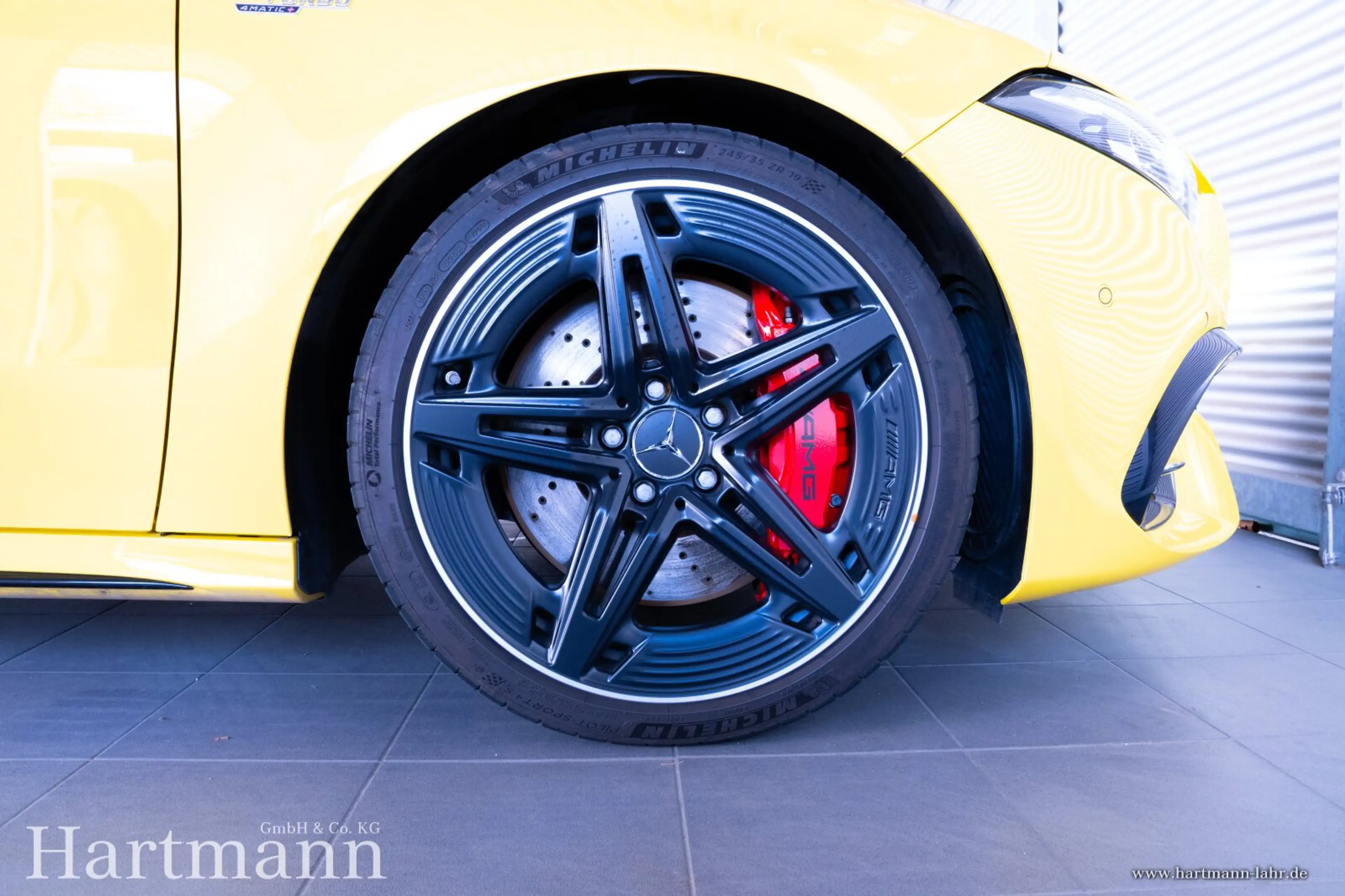Mercedes-Benz A 45 AMG A 45 S 4M+ AMG Night Performance Panorama HUD — photo 6