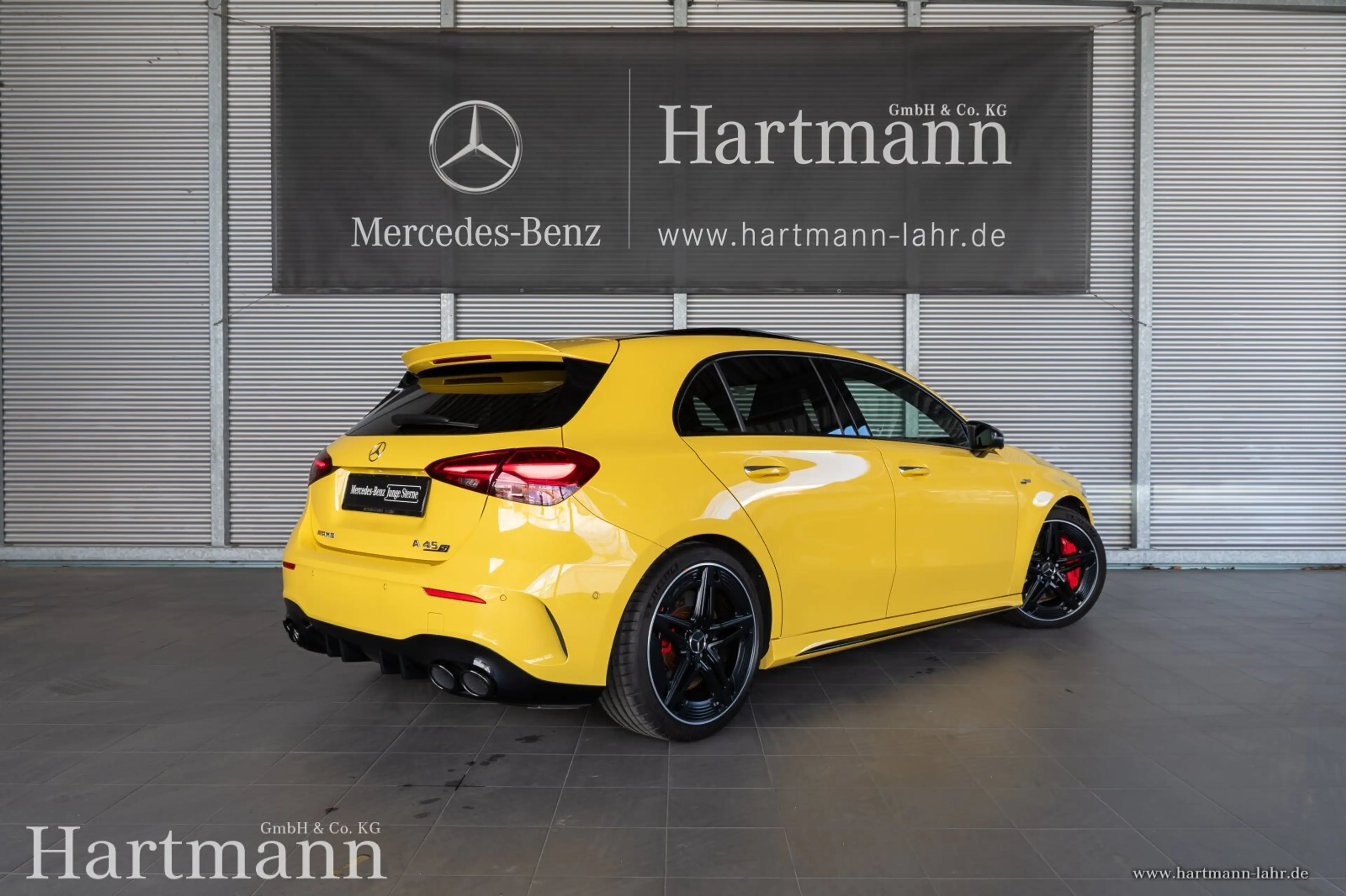 Mercedes-Benz A 45 AMG A 45 S 4M+ AMG Night Performance Panorama HUD — photo 2