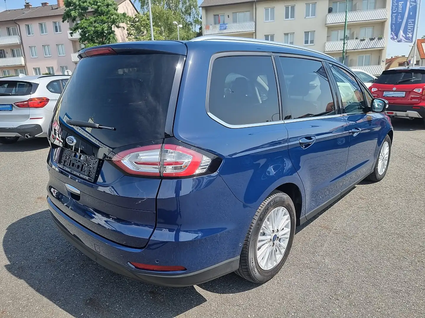 Ford Galaxy 2,0 EcoBlue SCR Titanium Aut. Blau - 2