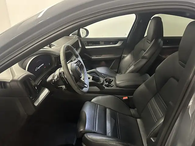 Porsche Cayenne Coupe III E-Hybrid Sportdesgin Ansicht 14