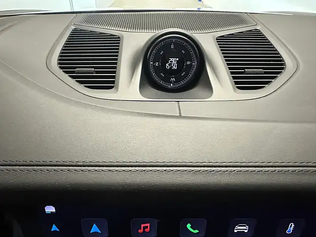 Porsche Cayenne Coupe III E-Hybrid Sportdesgin Ansicht 38