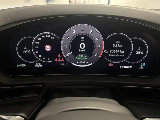 Porsche Cayenne Coupe III E-Hybrid Sportdesgin Ansicht 33