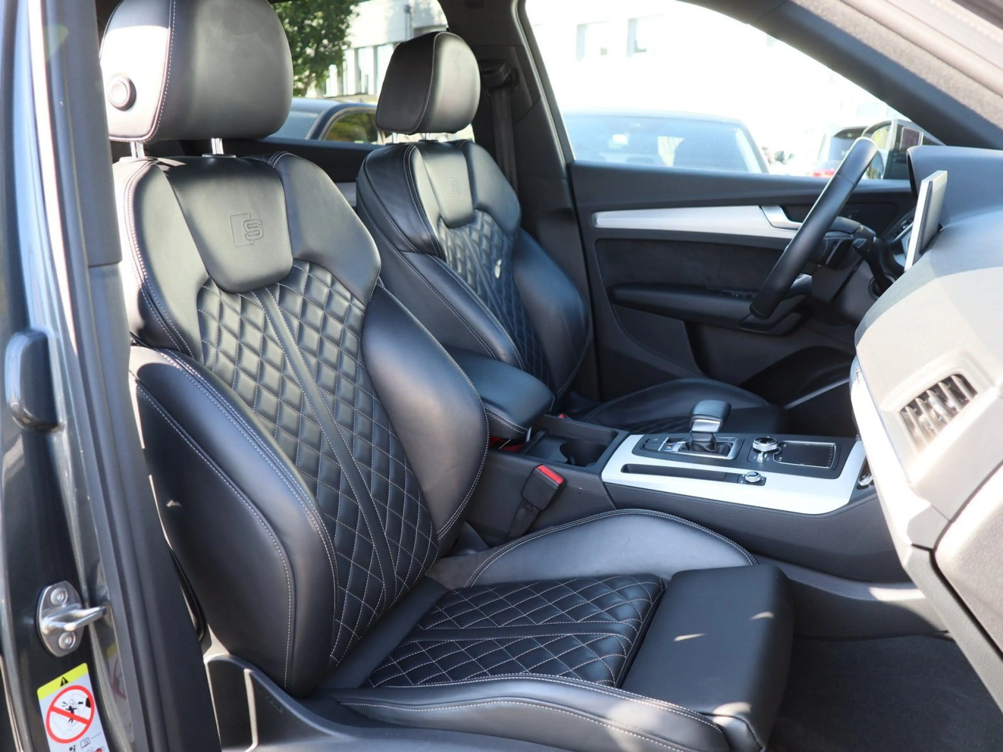 Audi SQ5 nza 3.0 TDI quattro AHK Luft Matrix Navi — photo 5