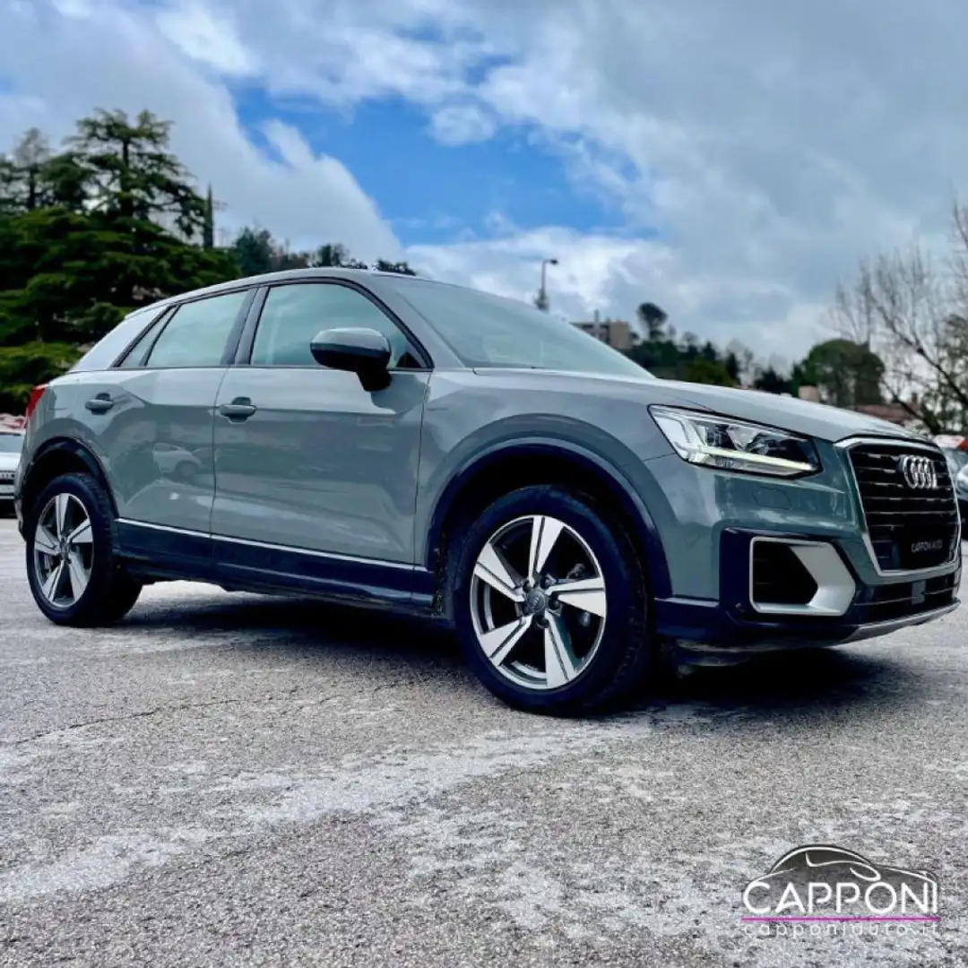 Audi Q2 30 TDI S tronic Grigio - 1