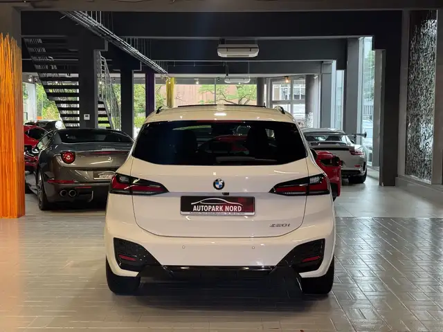BMW 2 Series view 6