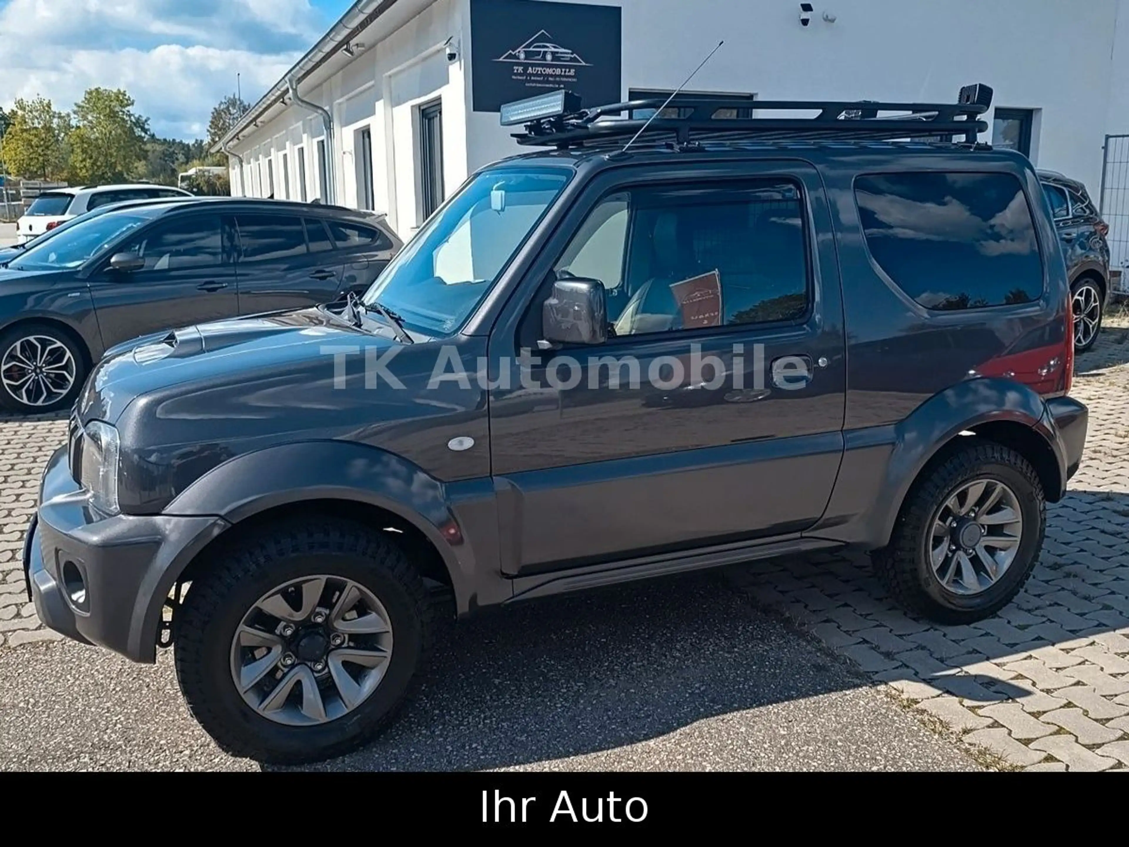 Suzuki Jimny Ranger Style KLIMA/AHK/ESP/4X4/LEDER/TOP!! — photo 9
