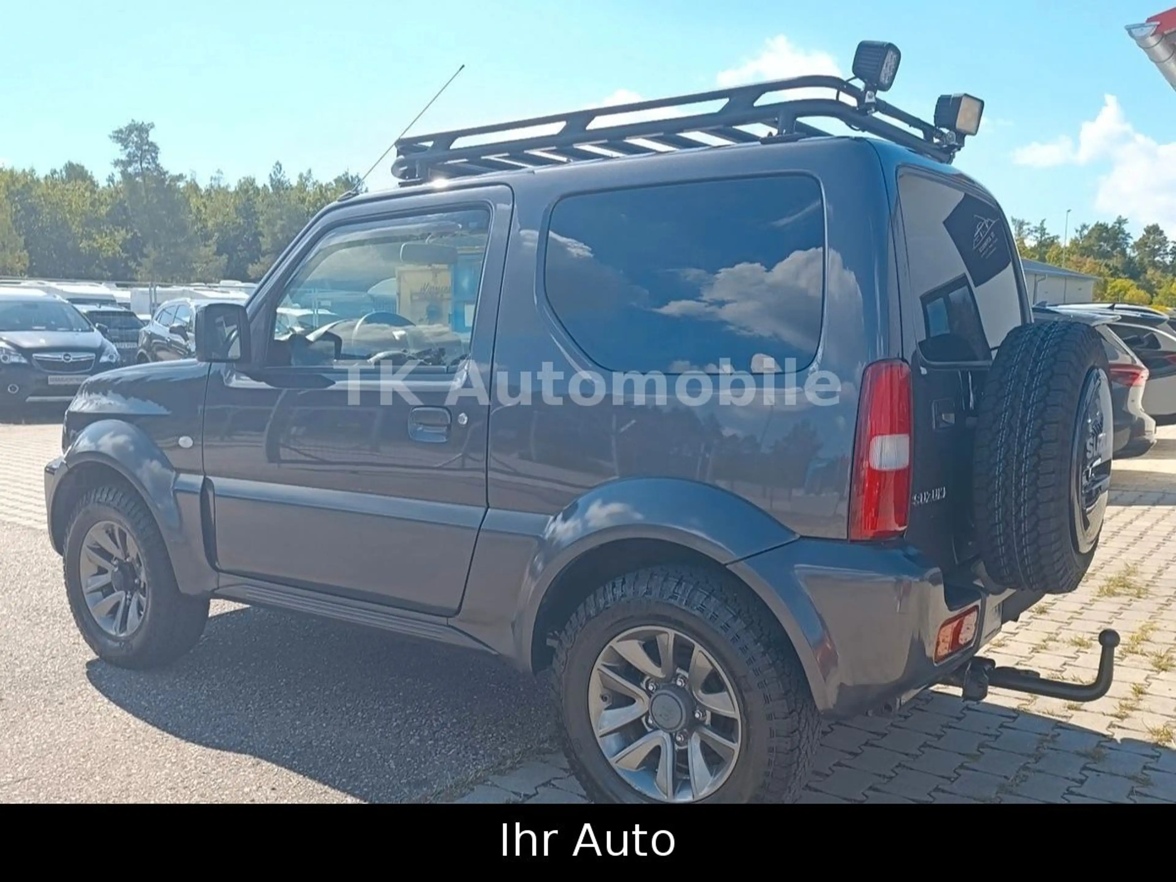 Suzuki Jimny Ranger Style KLIMA/AHK/ESP/4X4/LEDER/TOP!! — photo 8