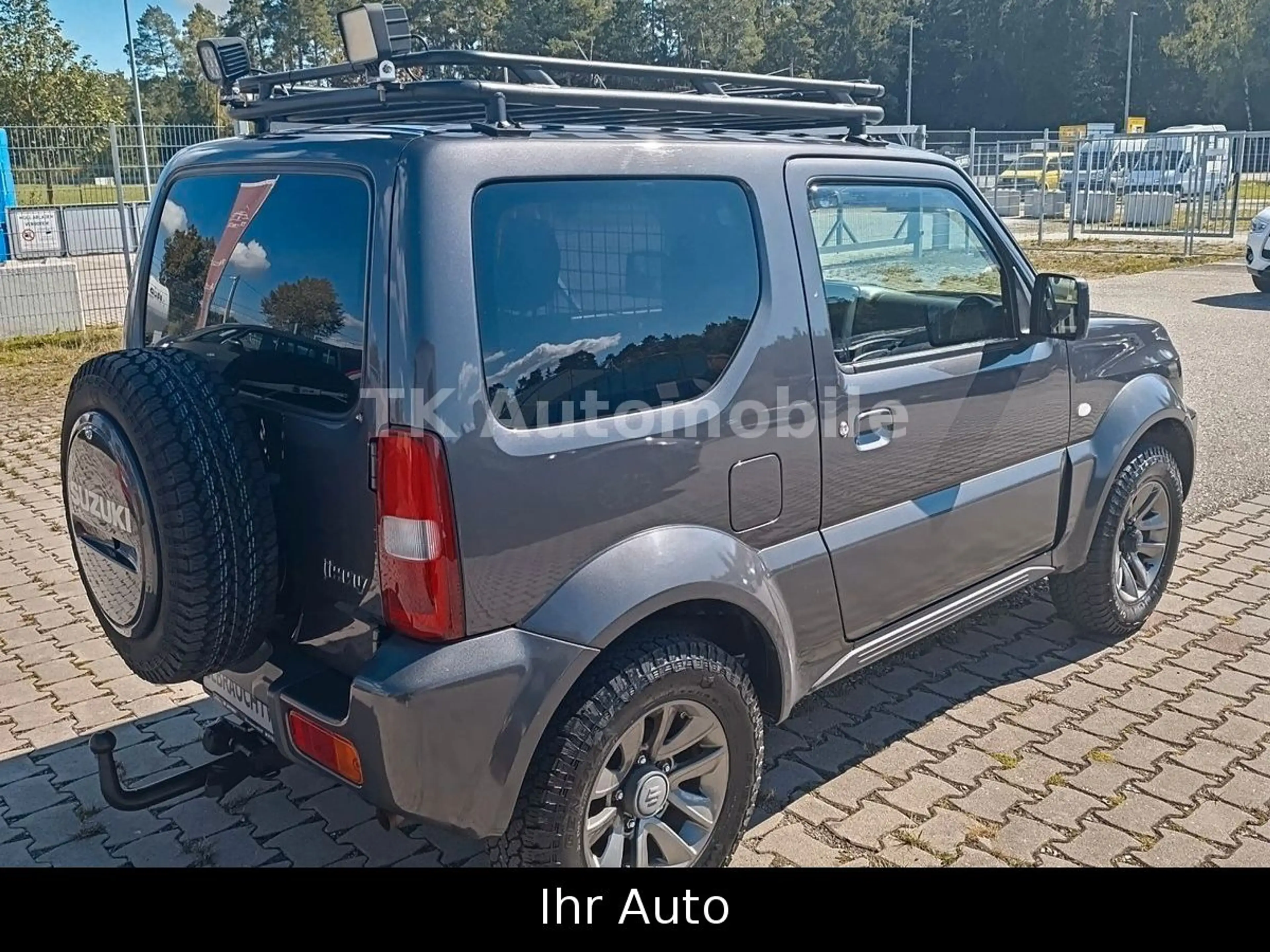 Suzuki Jimny Ranger Style KLIMA/AHK/ESP/4X4/LEDER/TOP!! — photo 6