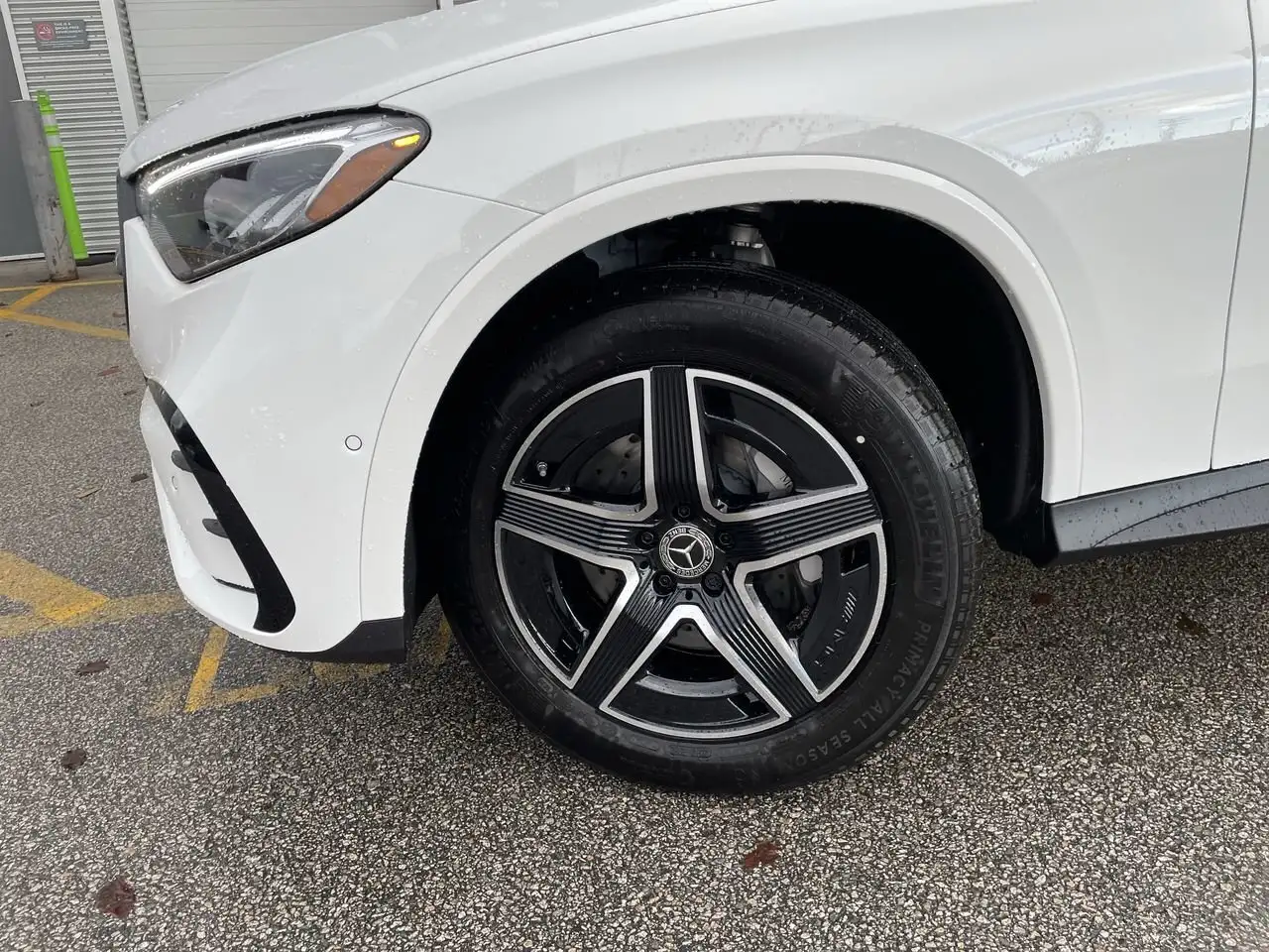 Mercedes-Benz GLC снимка Mercedes-Benz GLC