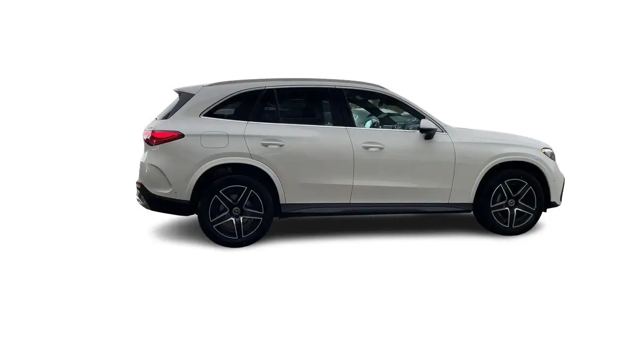 Mercedes-Benz GLC снимка Mercedes-Benz GLC