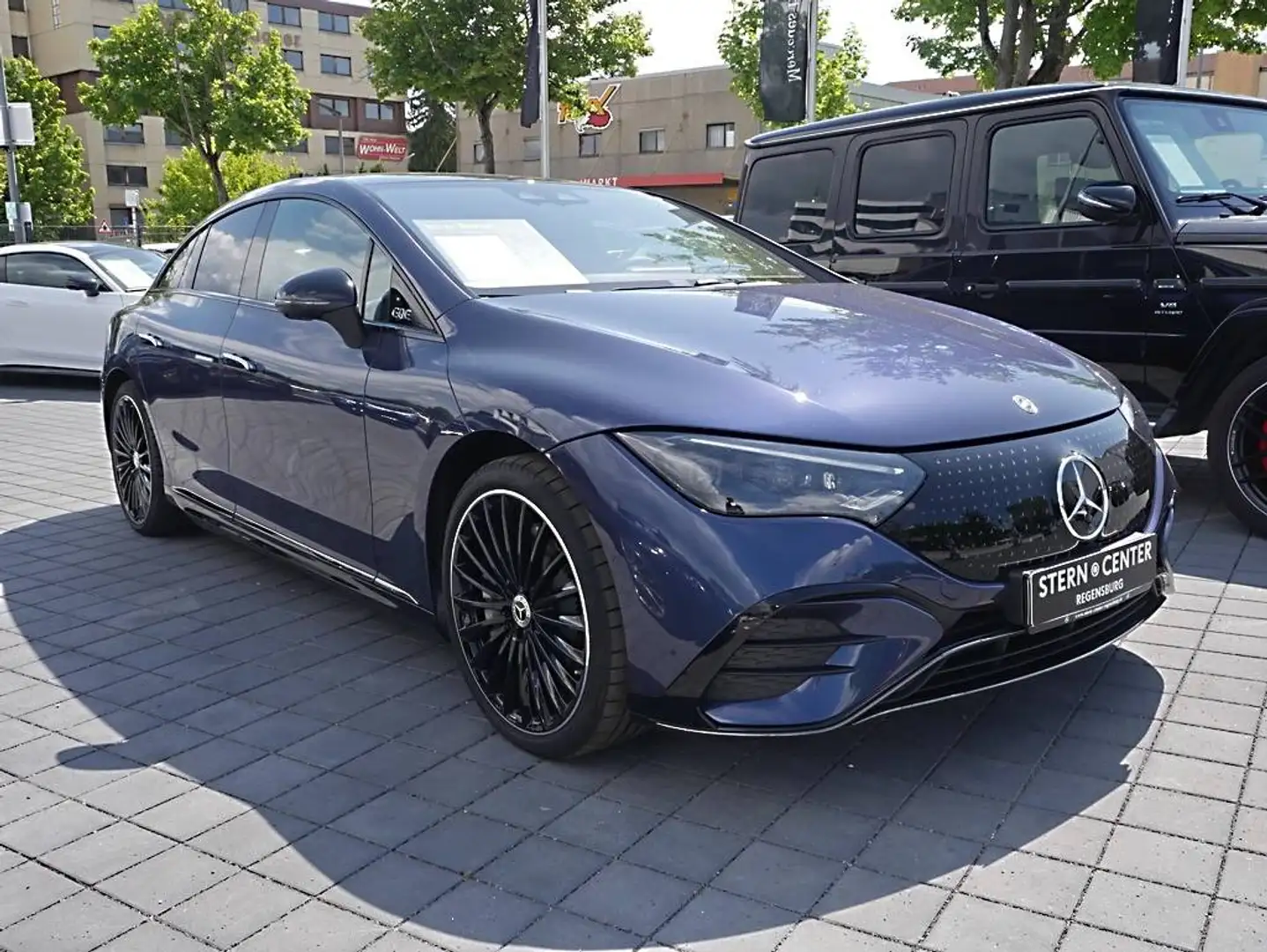 Mercedes-Benz EQE 300 AMG+PANO+DIGITALLED+HA-LENK+AIRMATIC+21" Bleu - 2