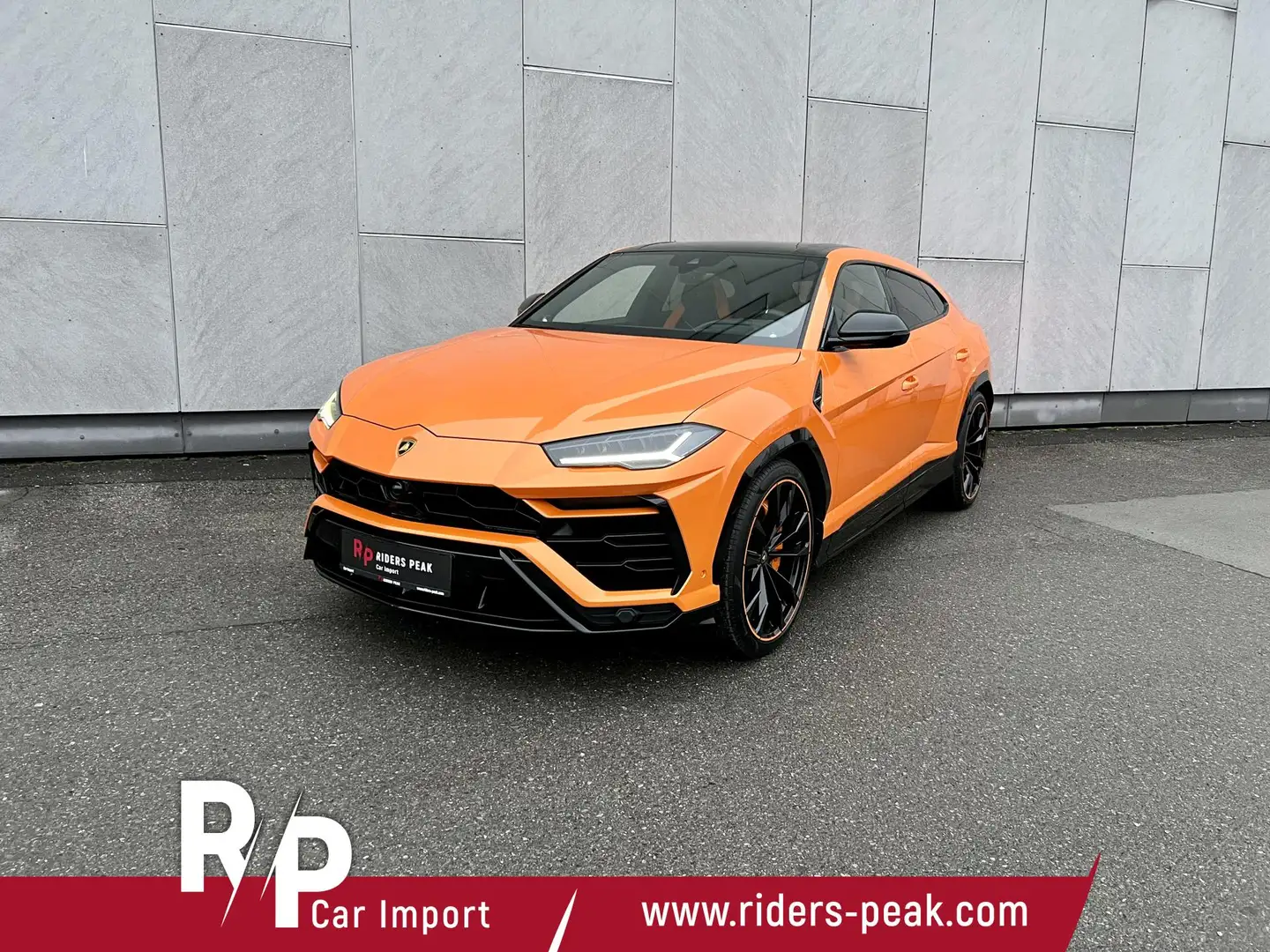 Lamborghini Urus CAPSULE EDITION/PANODACH/B&O/23"/ALLRAD/650 PS Portocaliu - 1