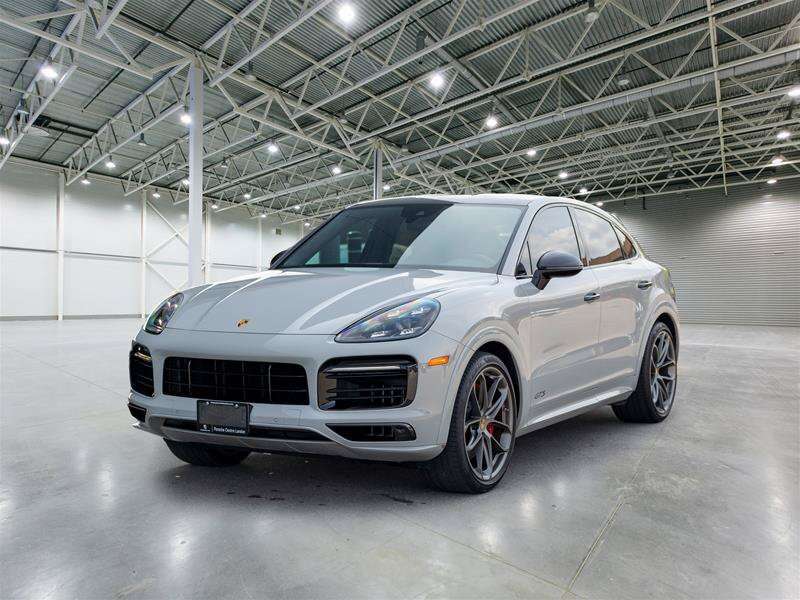 2023 Porsche Cayenne GTS White