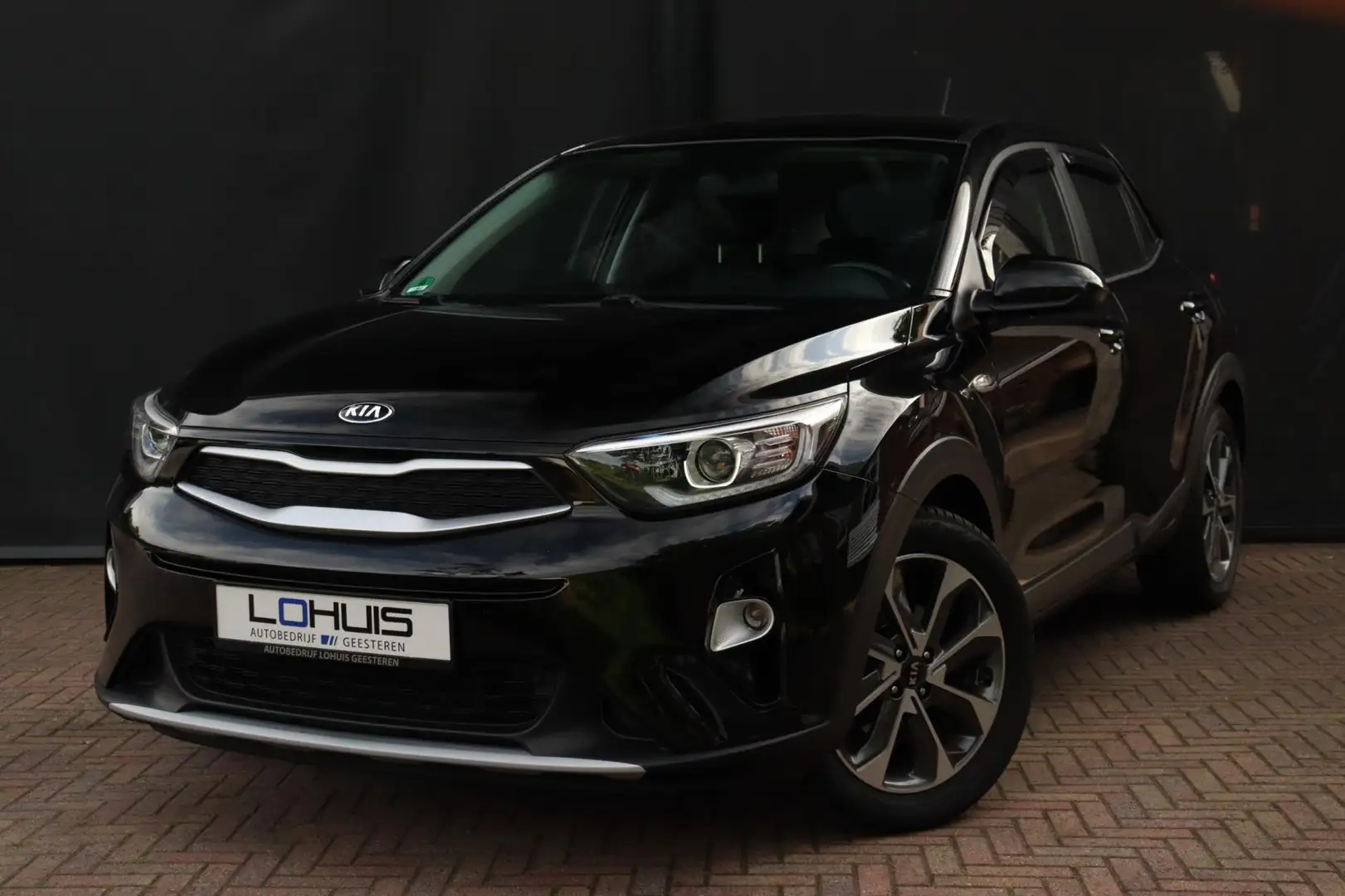 Kia Stonic 1.0 T-GDi ComfortPlusLine Navigator Nero - 1