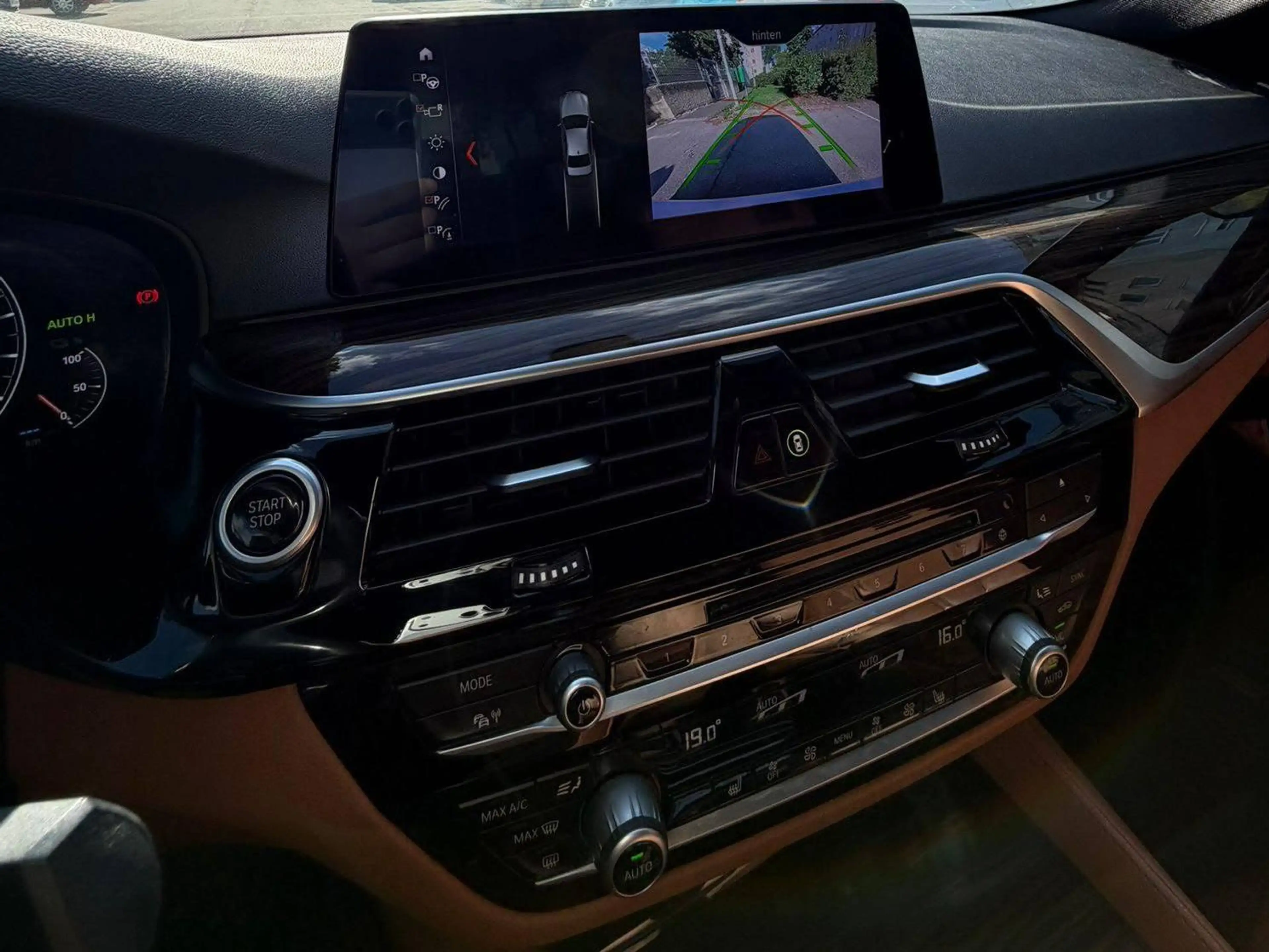 BMW 540 — photo 13