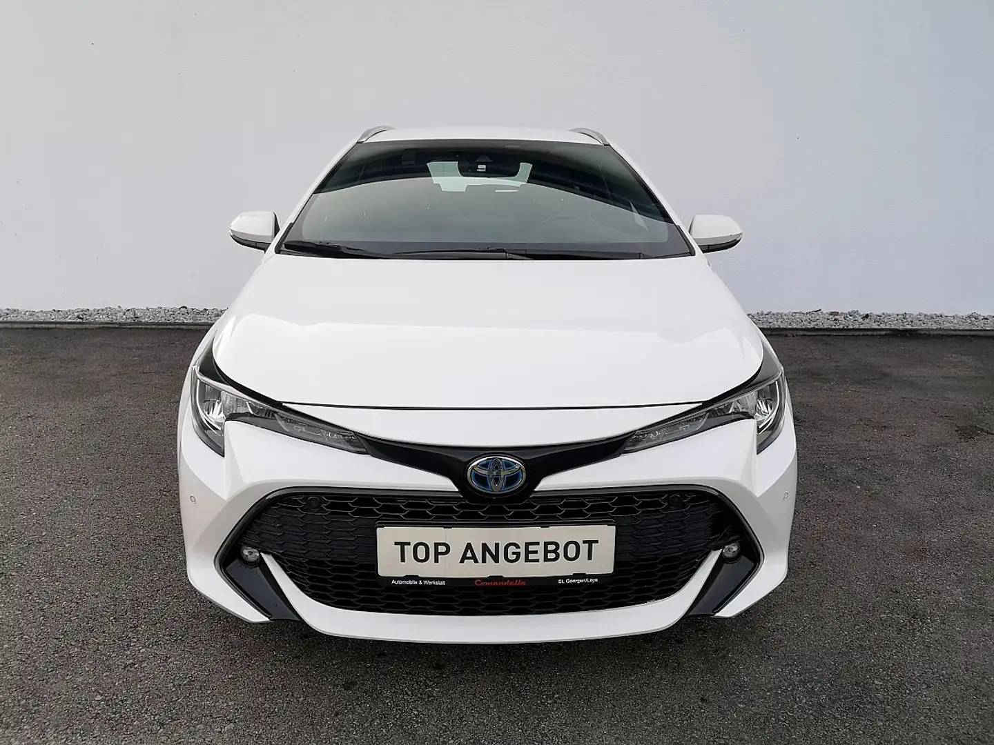 Toyota Corolla Kombi 1,8 Hybrid Active Drive Weiß - 2