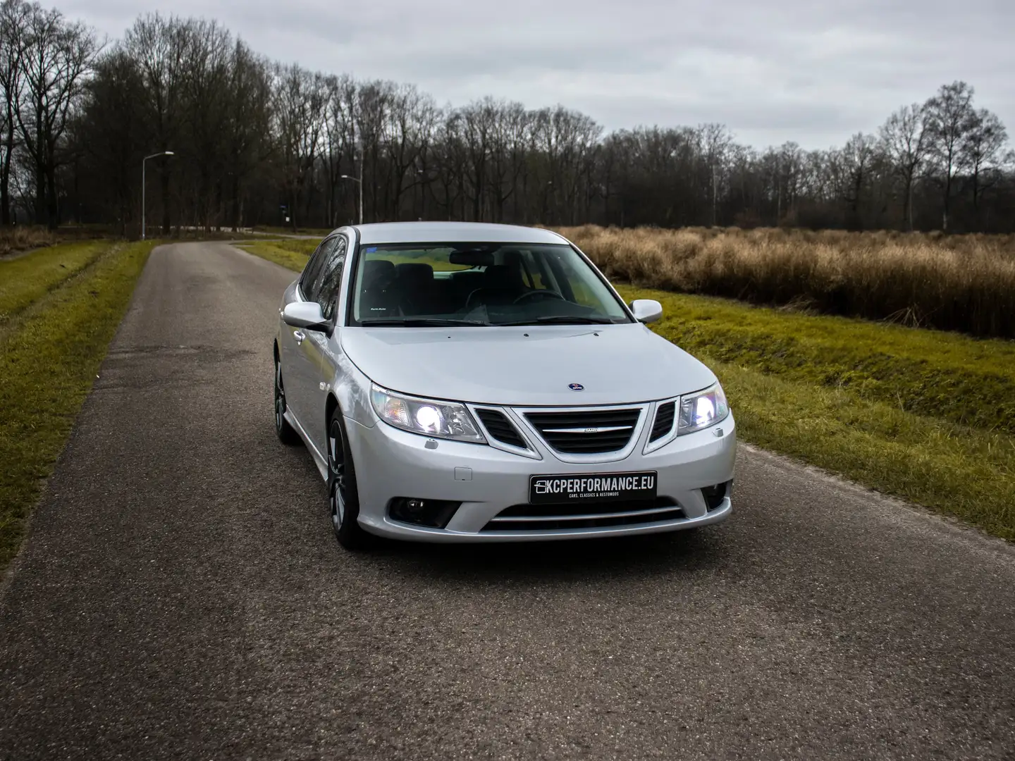 Saab 9-3 2.0T Vector Sedan Plateado - 1