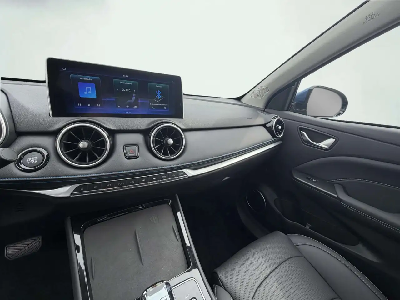 Seres Seres 3 52kWh | NIEUW | Panoramadak | 360 Camera | 327km W 14