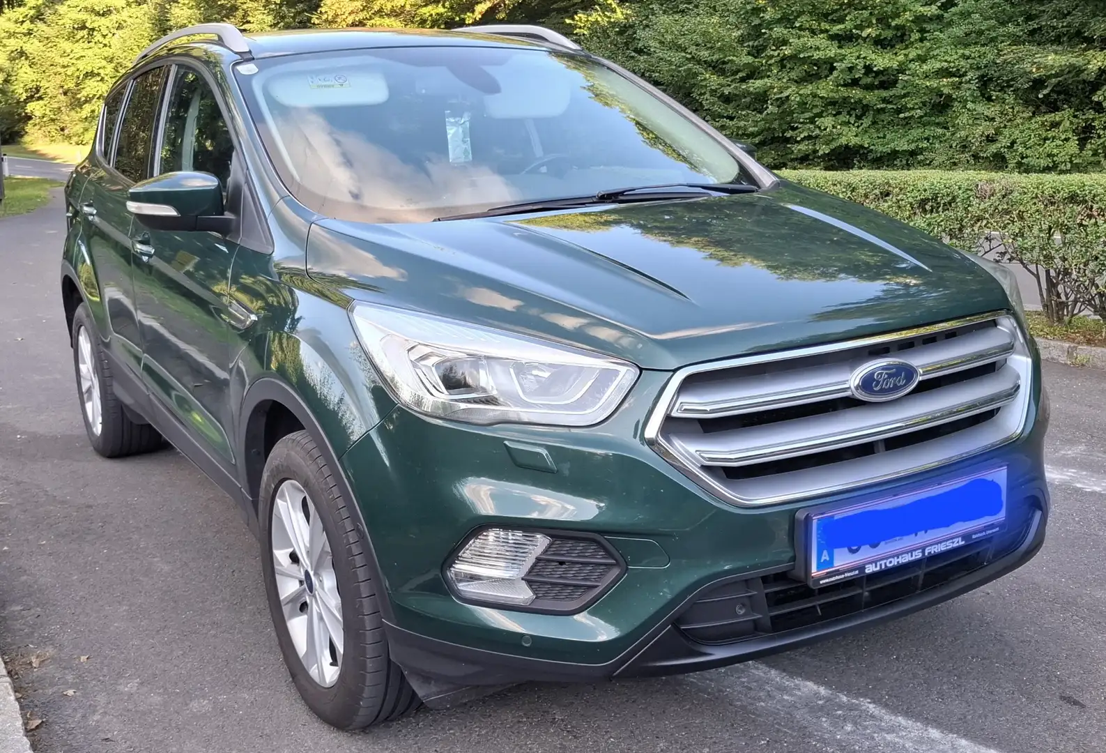 Ford Kuga 1,5 TDCi Titanium Start/Stop - 1