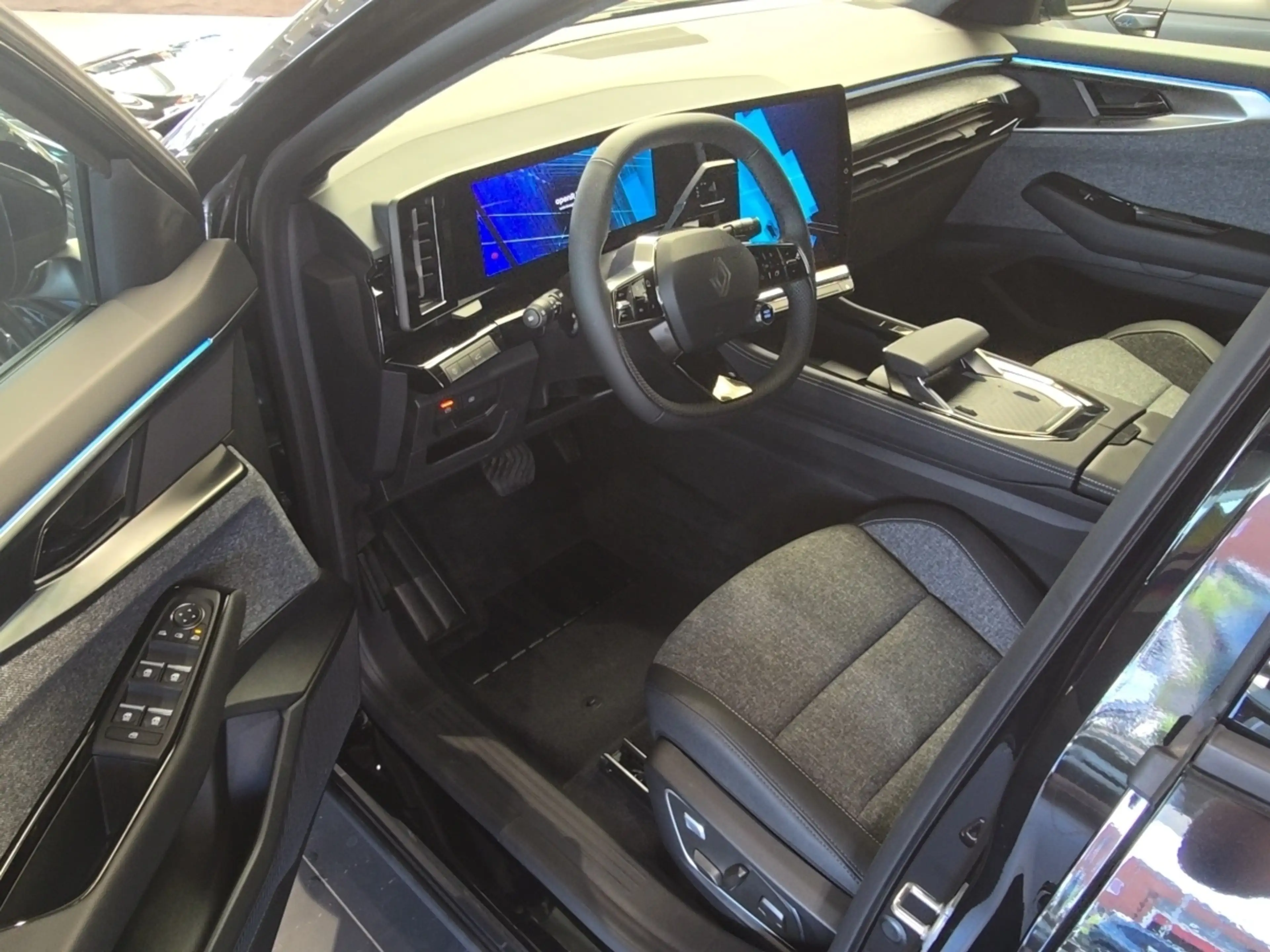 Renault Espace E-TECH Techno VollHybrid 200 **7-Sitzer** — photo 7