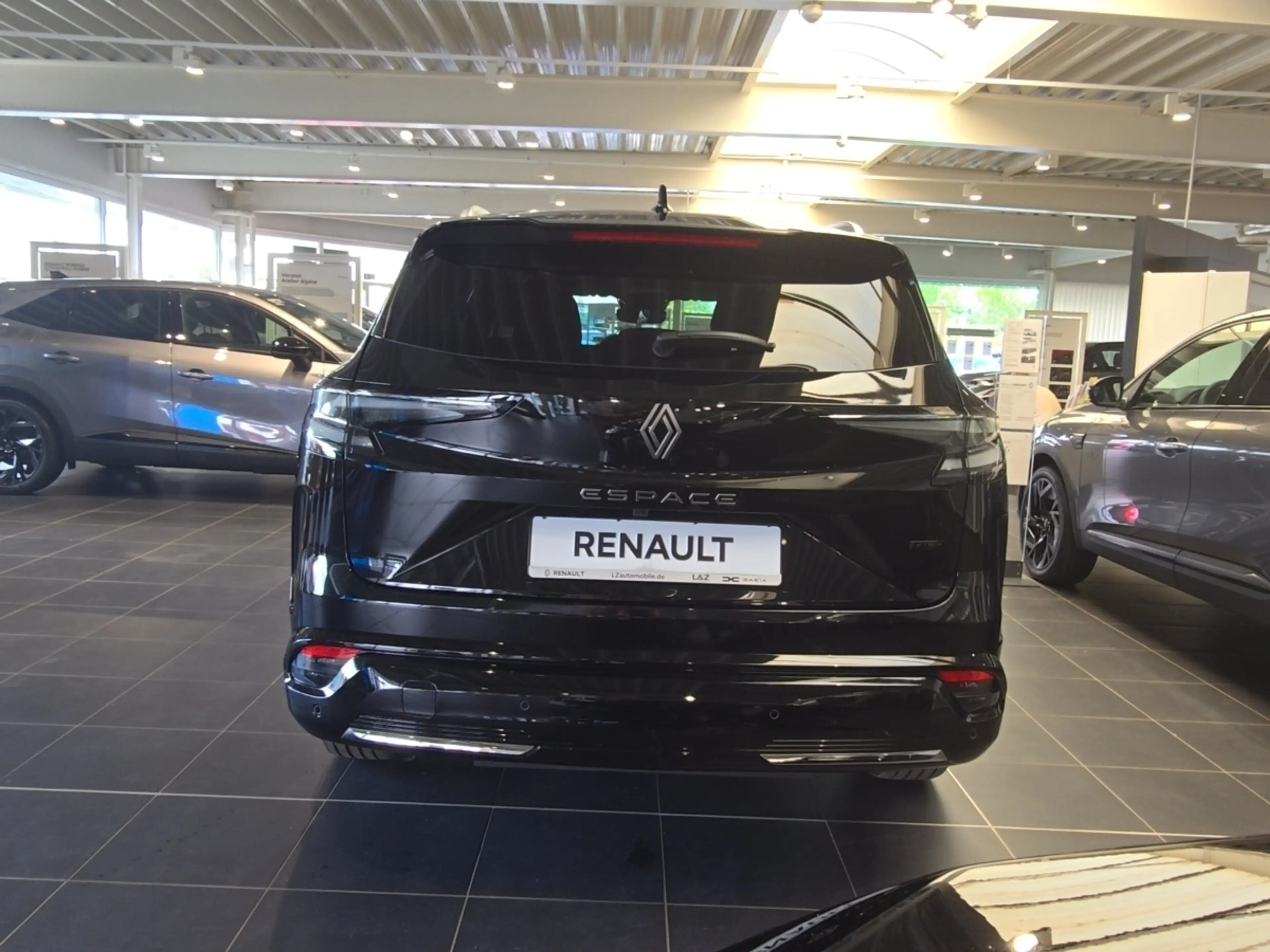 Renault Espace E-TECH Techno VollHybrid 200 **7-Sitzer** — photo 3