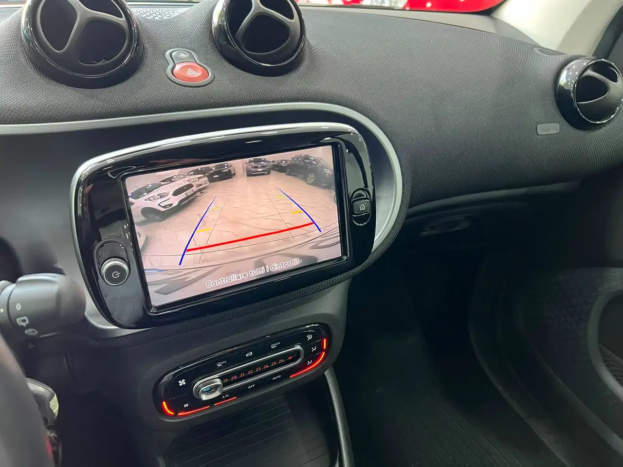 smart forTwo 2023 — фото 12