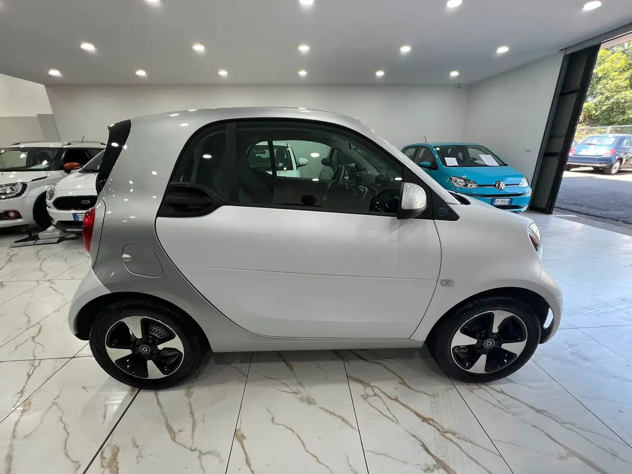 smart forTwo 2023 — фото 7