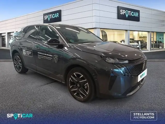 Peugeot 3008 view 3