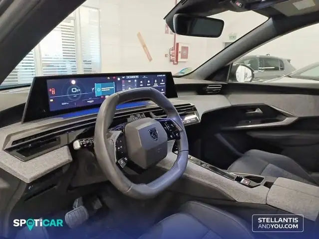 Peugeot 3008 view 13