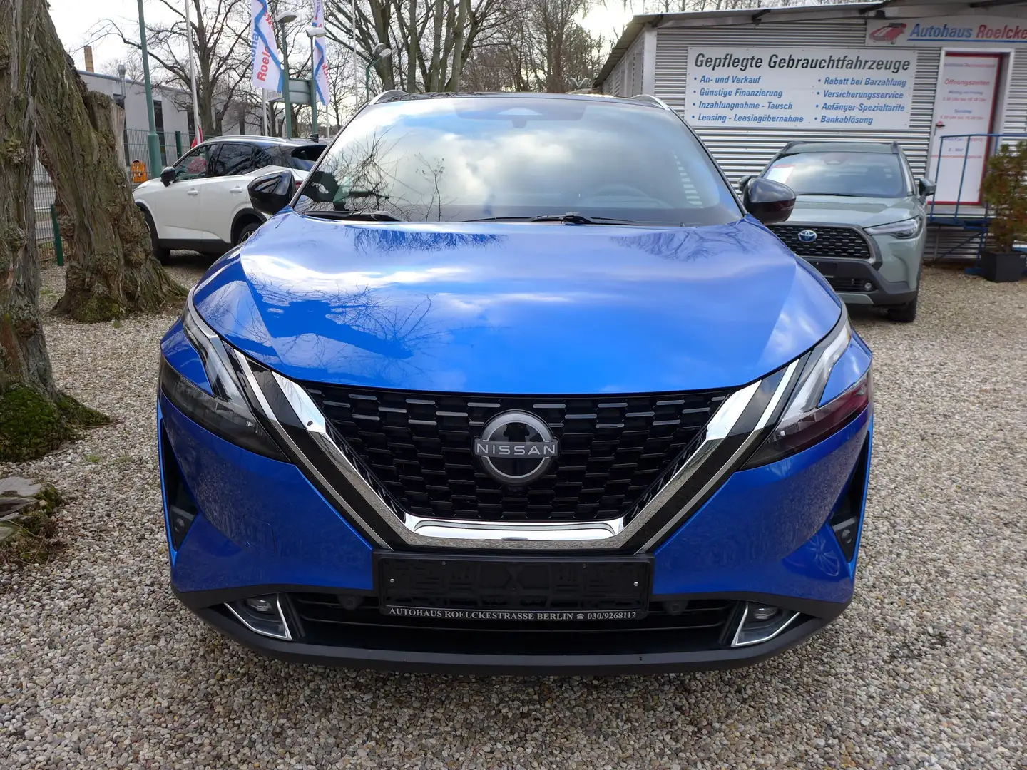 Nissan Qashqai 1.3 DIG-T MHEV Xtronic Tekna Design Pack Bi-Tone Blau - 2