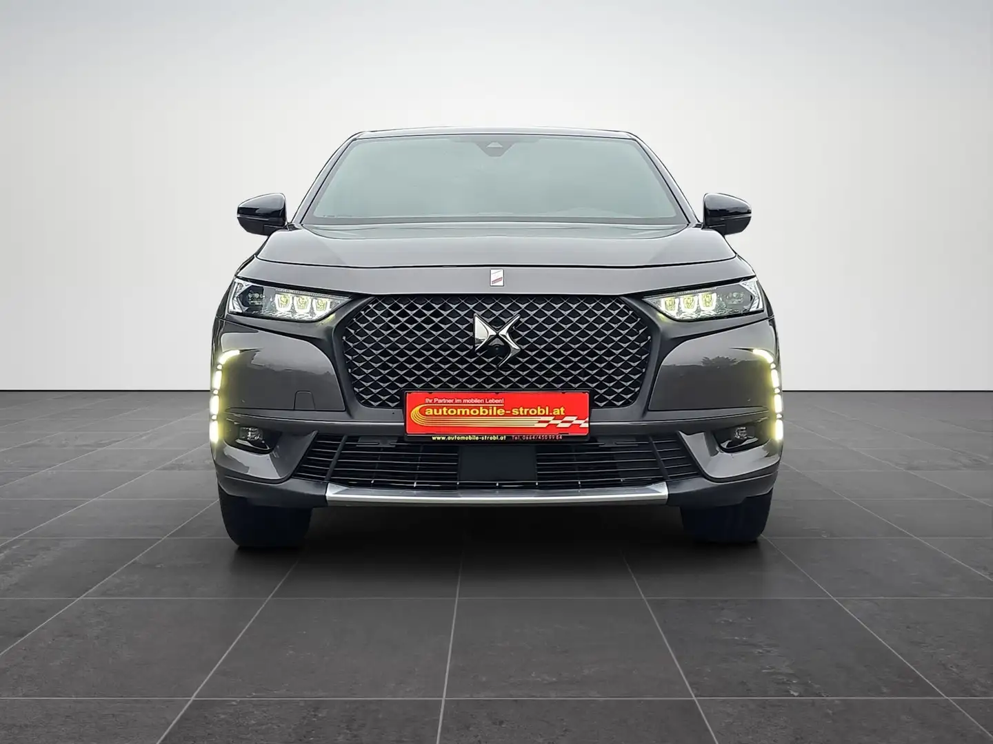 DS Automobiles DS 7 Crossback Hyb. 4x4 Perf.-Line GARANTIE Grigio - 2