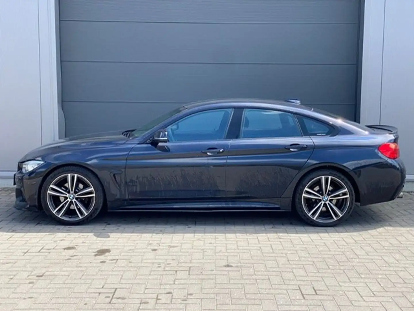 BMW 420 M-PAKKET/AUTOMAAT/LEDER Noir - 2