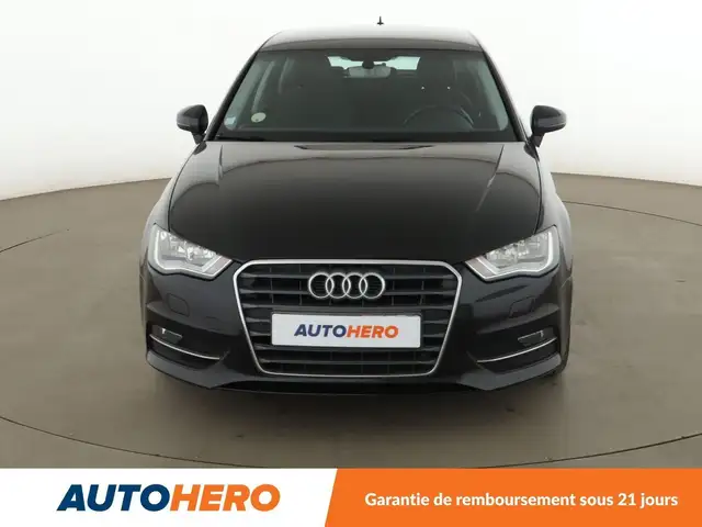 Audi A3 view 9