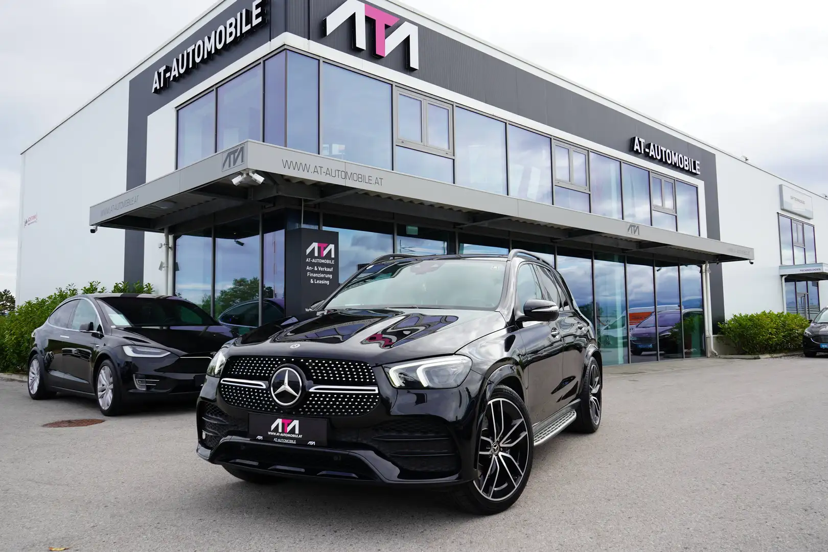 Mercedes-Benz GLE 350 GLE 350 d AMG Line Schwarz - 1