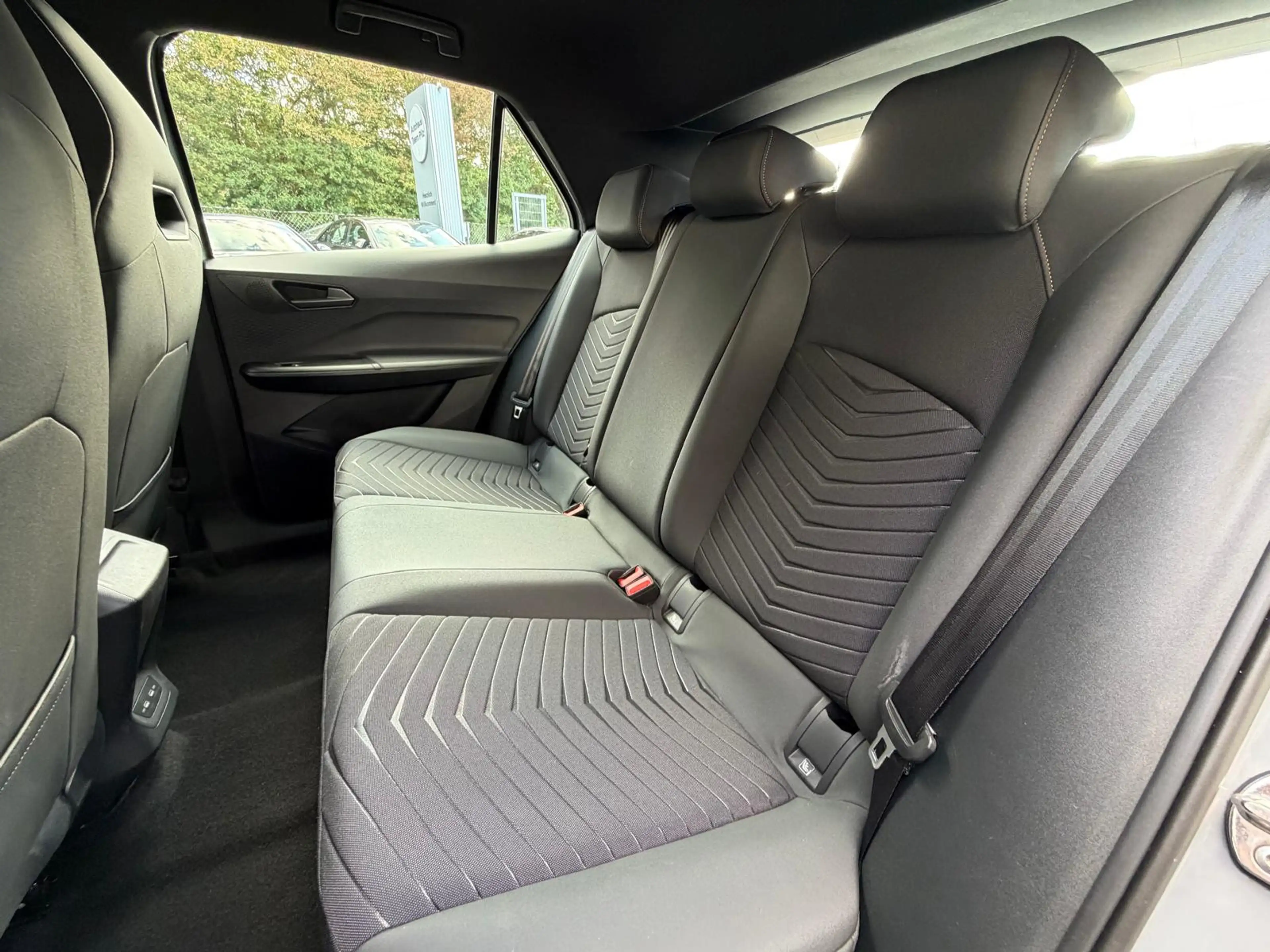 CUPRA Born 58 KWH >ALCANT+LED+TEMP+MFL+PDC+CARP+DAB+ — photo 11